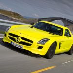 2013-Mercedes-Benz-SLS-AMG-E-Cell-2