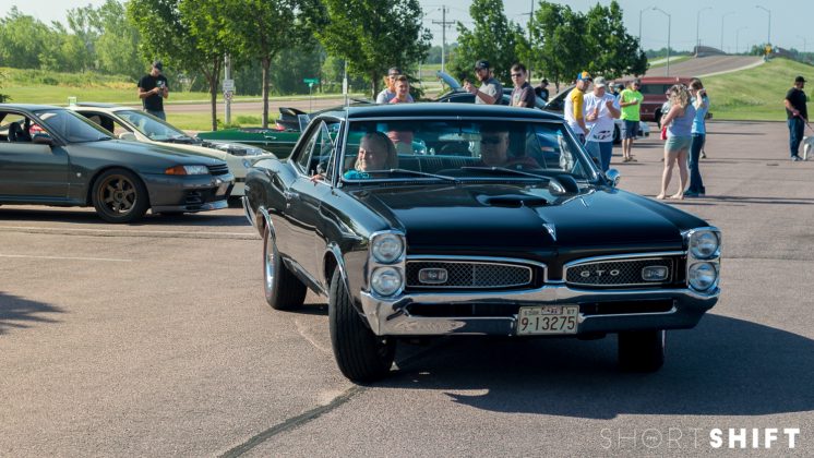 Cars & Coffee of Siouxland - June 2017-9