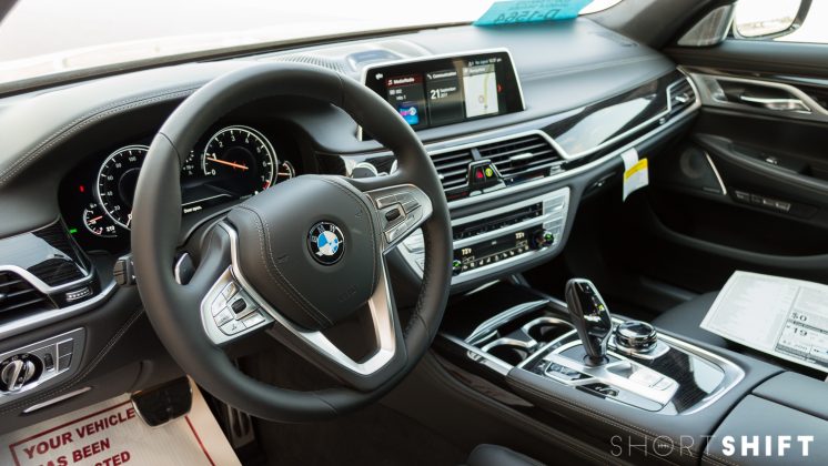 2018 BMW 750i xDrive-14
