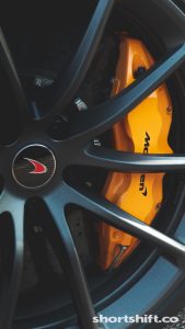 McLaren 570S Mobile Wallpaper - Short Shift